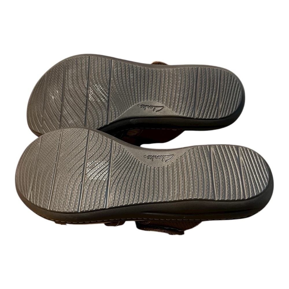 Clarks Women's Laurieann Edge Toe-Post Sandal in Brown Leather Size 10M - Picture 8 of 9